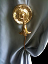 Curtain tie back maintenon